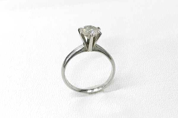 1カラット婚約指輪ダイヤモンド1カラットリフォーム