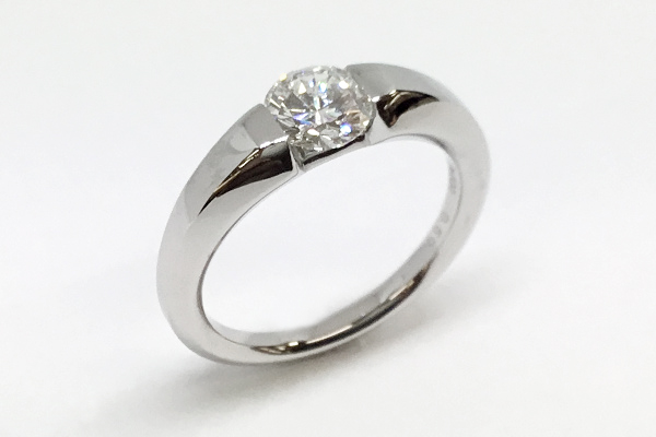 ダイヤモンドの指環のリフォーム