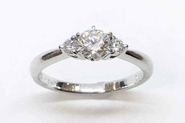 リフォーム前のダイヤモンドの婚約指環