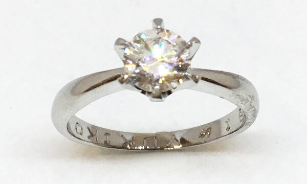 立爪ダイヤモンド