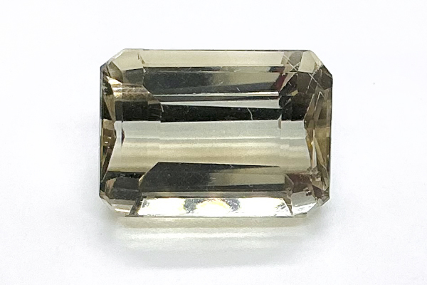 お祖父さまから譲られた宝石