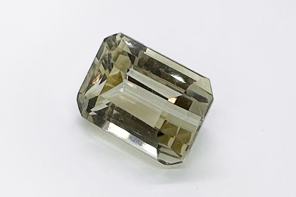 お祖父さまから譲られた宝石