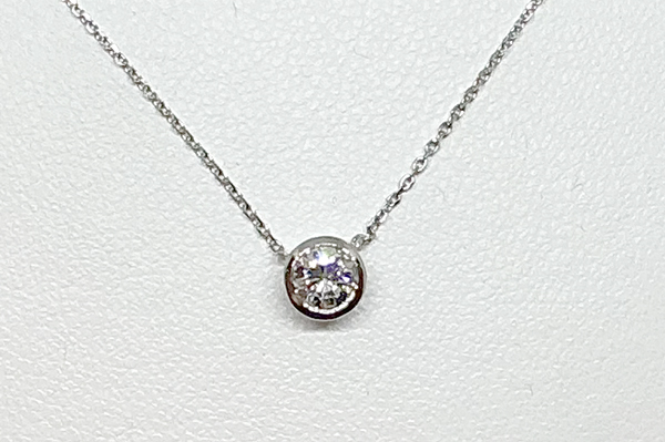 Pt.900アズキチェーン（0.25）　ダイヤモンド（0.412）