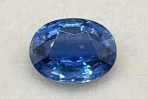 カイヤナイトルース