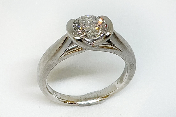 リフォーム前のダイヤモンドリング