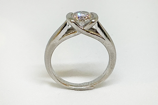 リフォーム前のダイヤモンドリング