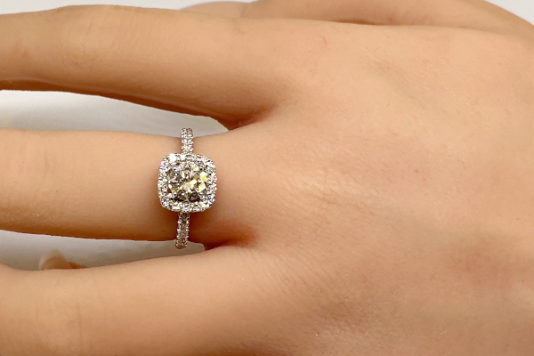 リフォーム後のダイヤモンドリング