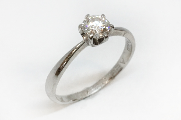 ダイヤリングビフォ―