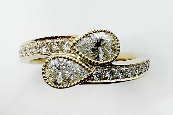 お母様愛用のメガネのダイヤで、作った指環